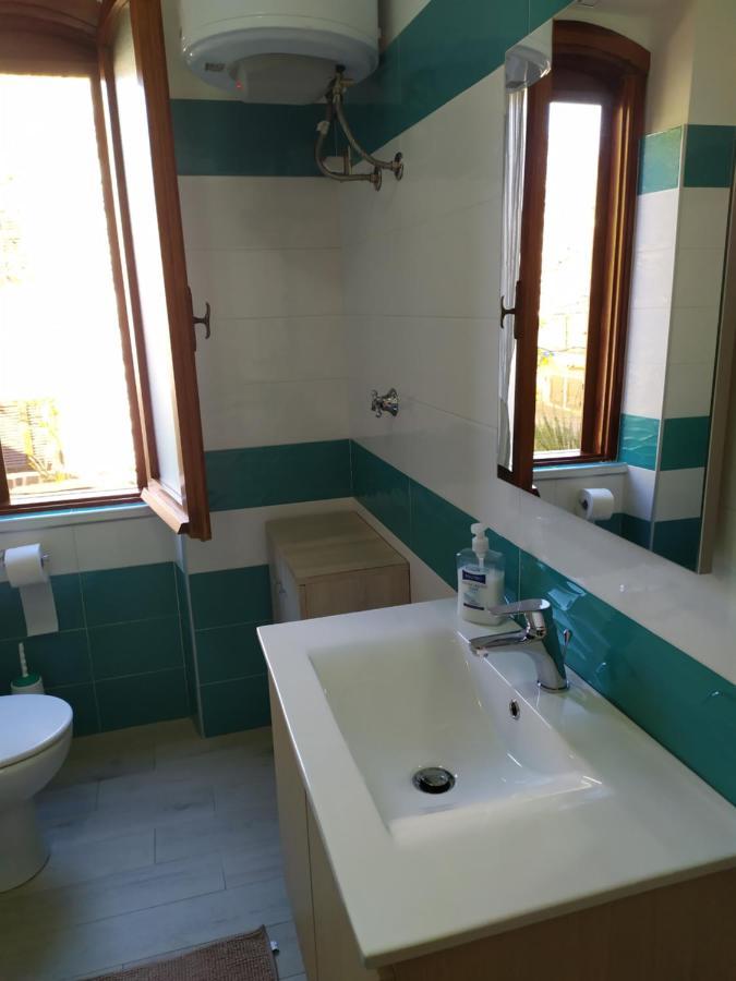 קאלה גונונה Confortevole Appartamento A Pochi Passi Dal Mare מראה חיצוני תמונה